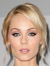 Laura Vandervoort