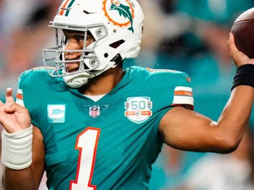 Tua Tagovailoa's New Contract Pays Him More Per Year than Dan Marino's Entire Career Earnings