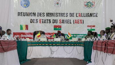 Junta-leaders in Mali, Burkina Faso and Niger to hold first joint summit