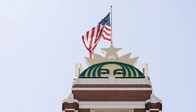 Incoming Starbucks CEO’s Tall Order: Calming Anxious Employees