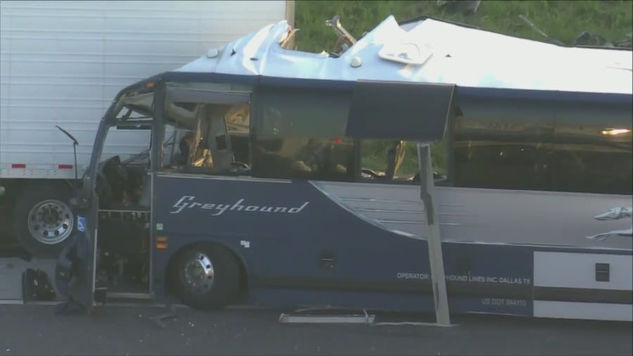 Greyhound bus driver in four accidents prior to deadly Highland, IL, crash: NTSB