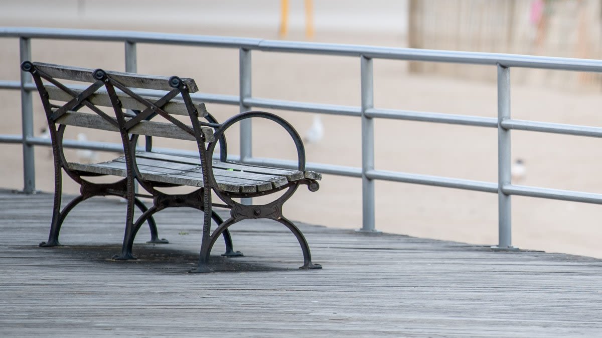 Woman raped at knifepoint after dusk near Coney Island boardwalk: NYPD