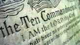 New law: Louisiana requires public classrooms to display Ten Commandments