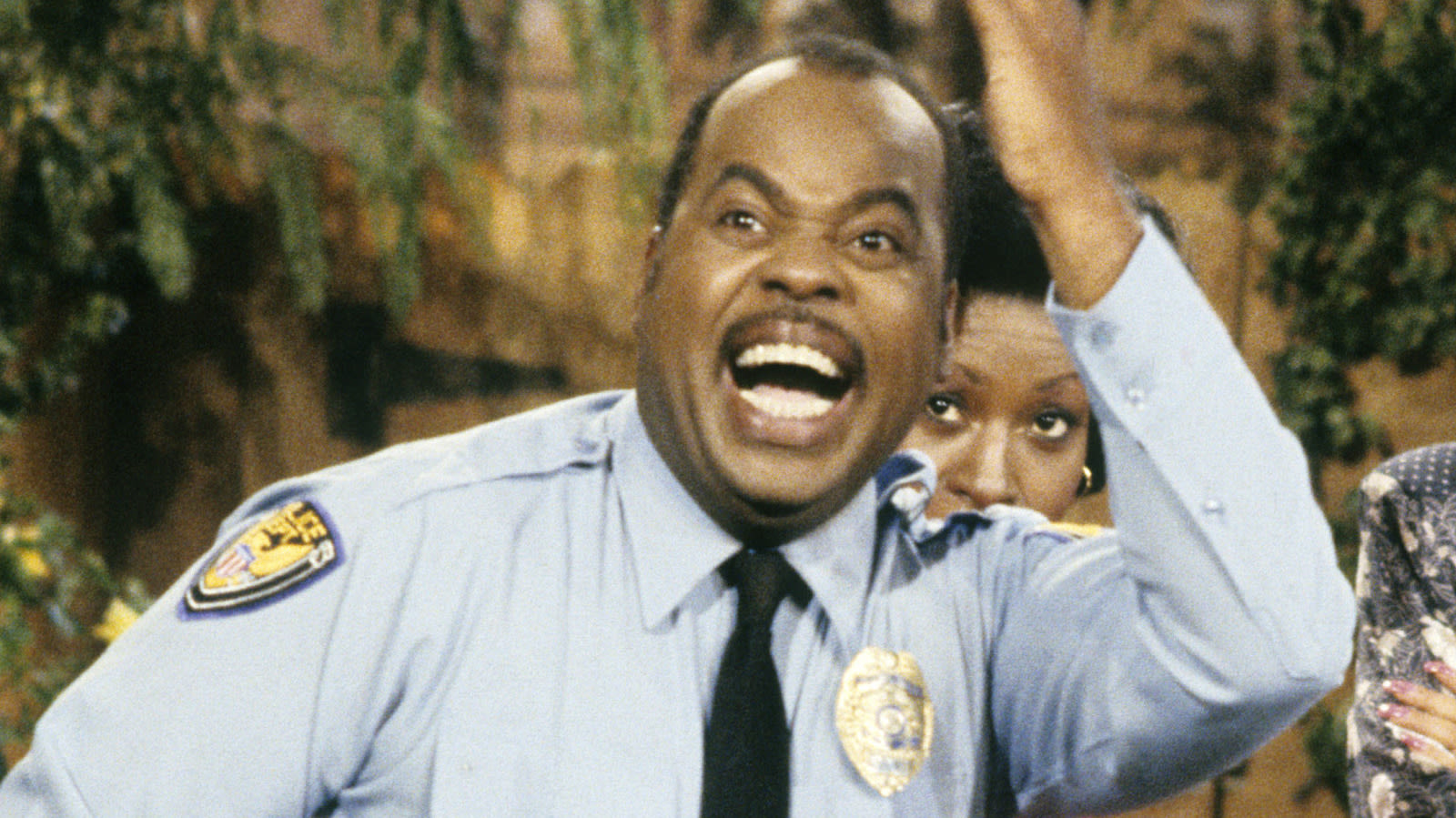 This Dark Family Matters Theory Makes Carl Winslow Sitcom's Most Tragic Dad - Looper