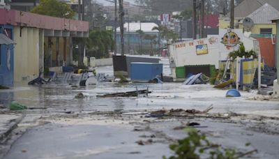 Hurricane Beryl makes landfall in Caribbean as powerful Category 4 storm - National | Globalnews.ca