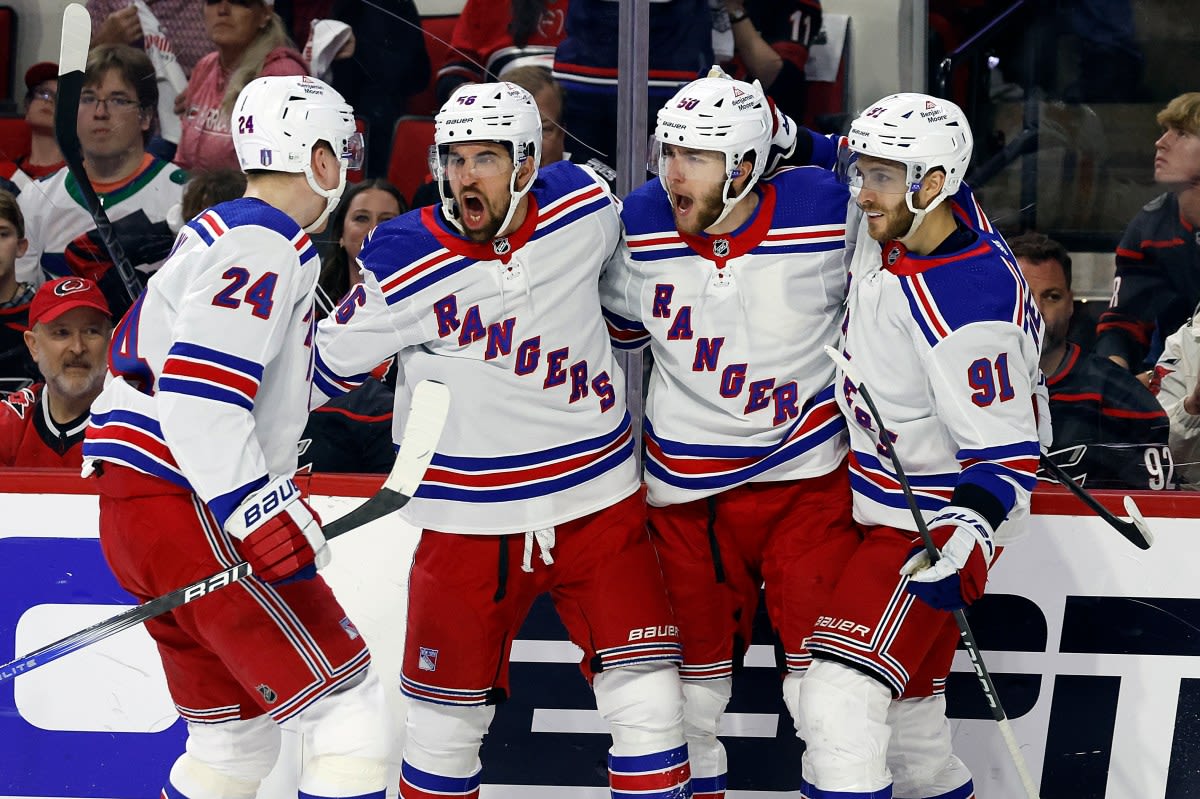 Rangers look to close out Hurricanes after suffering 1st loss of Stanley Cup Playoffs | amNewYork