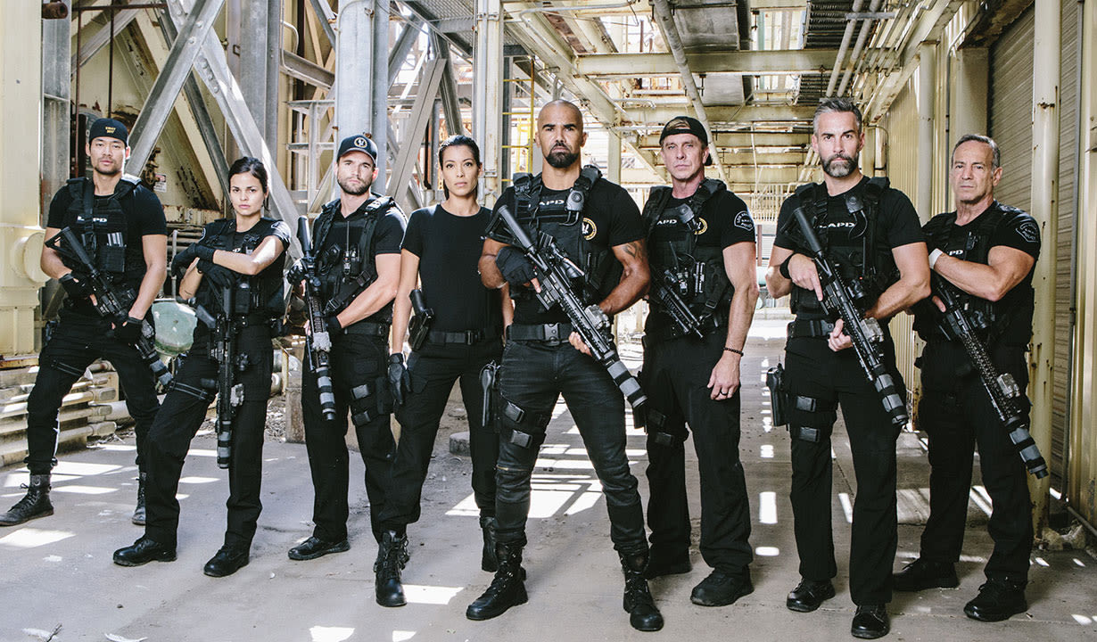 [Spoiler] Might Not Be Leaving S.W.A.T. After All: ‘New Beginning’