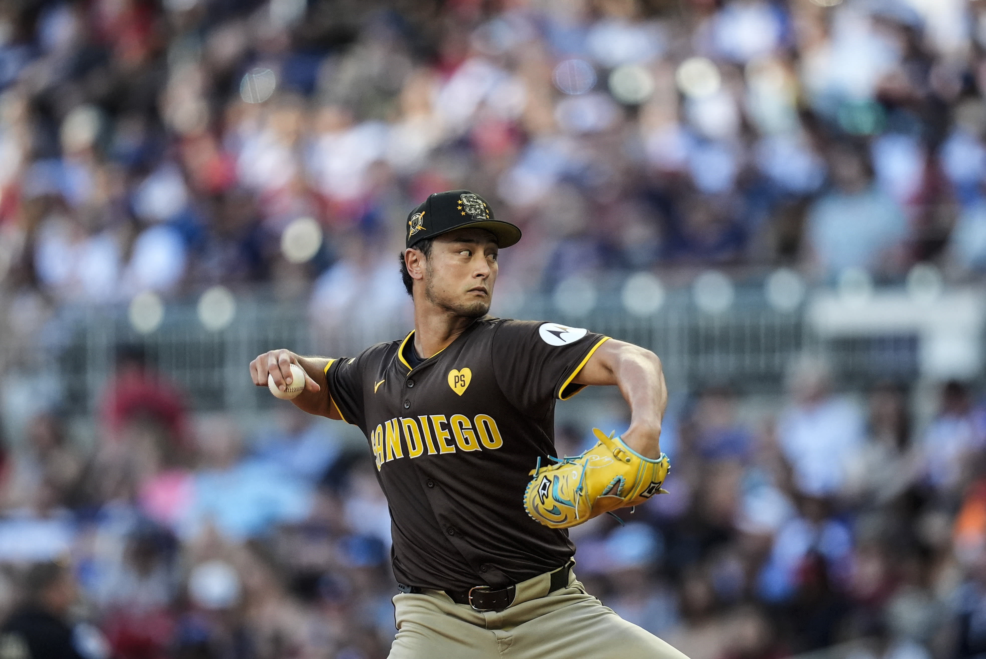 Yu Darvish gets milestone win as Padres rout Braves