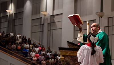 Iglesia hispana se convierte en la parroquia católica más grande de Nashville