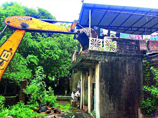 Chromepet encroachments cleared, MTC depot expansion | Chennai News - Times of India