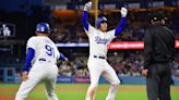 Max Muncy hits 3 homers as Dodgers crush Braves