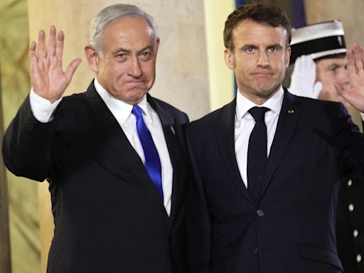 Netanyahu visita Francia en medio de un repunte de las tensiones en Oriente Próximo
