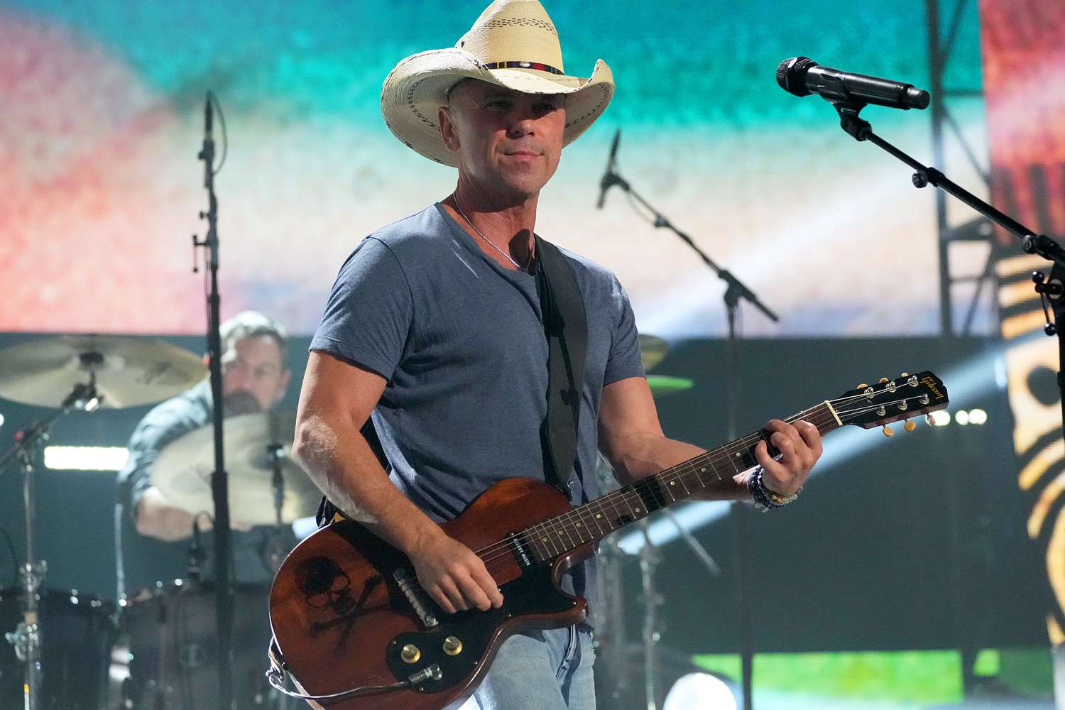 Kenny Chesney Bids A "Very Hard Goodbye" To A Friend