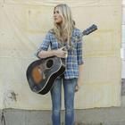 Holly Williams (musician)