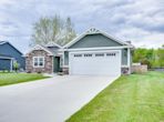 9110 Brook Hollow Ln, Freeland MI 48623