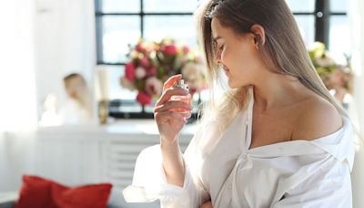 Los perfumes de mujer más exquisitos que debes probar este verano