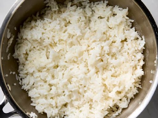 The Most Foolproof Way to Make Rice on the Stovetop (It's SO Fluffy!)