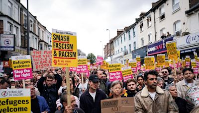 London was on high alert, but few far-right demonstrators came to the capital