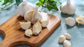 9 Health Benefits Of Eating A Clove Of Garlic Every Morning