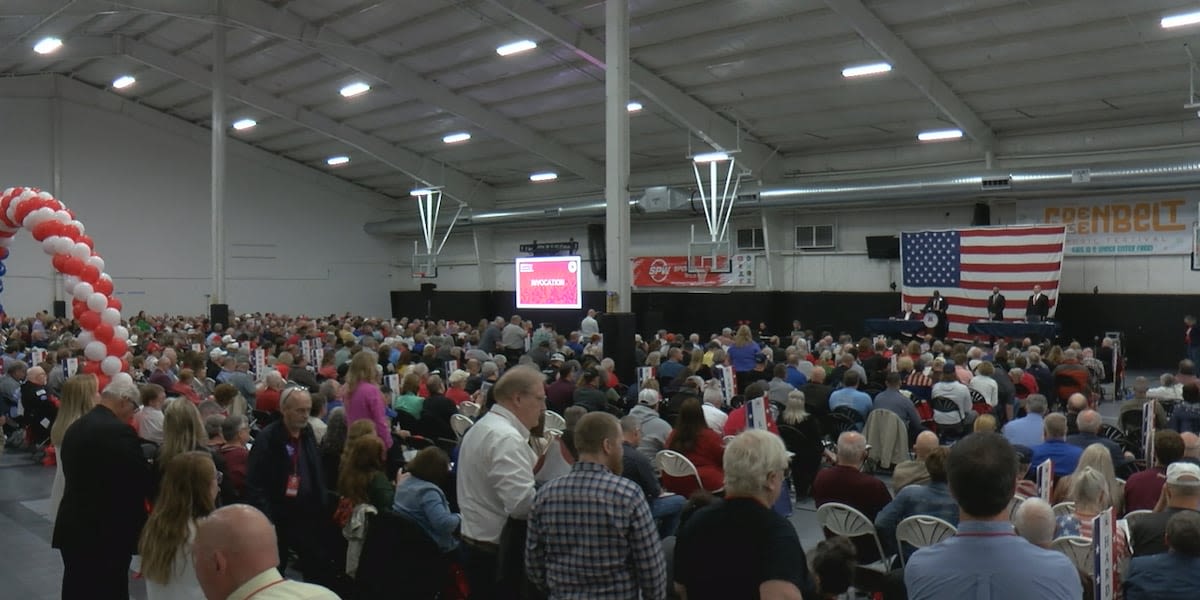 Iowa Republicans work to strengthen party support at state convention