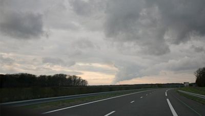 Une femme donne la vie au bord de l'autoroute A87 !