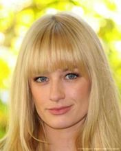 Beth Behrs