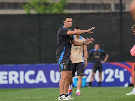 Scaloni piensa en un equipo alternativo para cerrar ante Perú la fase de grupos de la Copa América