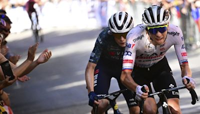 Pogacar takes yellow jersey in second stage of Tour de France