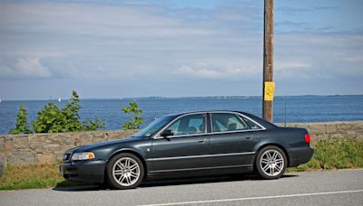 Street-Spotted: Audi A8