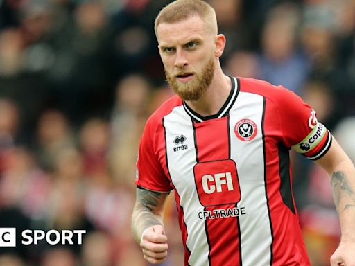 Oli McBurnie: Las Palmas sign former Sheffield United striker