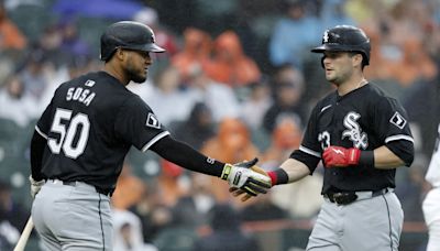 White Sox beat playoff-bound Tigers 4-0, stay at 121 losses going into finale