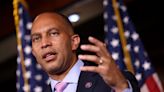 Hakeem Jeffries announces bid to succeed Nancy Pelosi as House Democratic leader