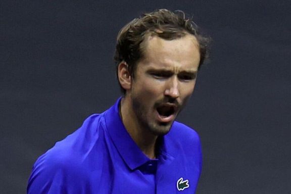 Daniil Medvedev 'lucky' not to be defaulted at Laver Cup as ace reviews incident