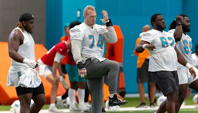 Liam Eichenberg wants another chance to prove he’s starting guard material for Dolphins