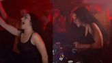 Charli XCX repreende gritos de "A Taylor Morreu!" ouvidos em seu DJ set em São Paulo