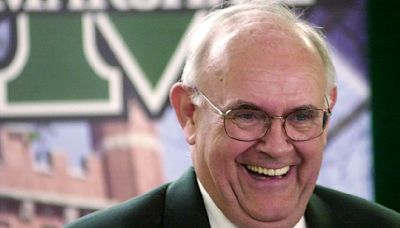 Marshall sports: Former AD Bob Marcum dies at 87