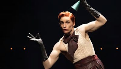 Photos: First Look at Eddie Redmayne, Gayle Rankin & More in CABARET