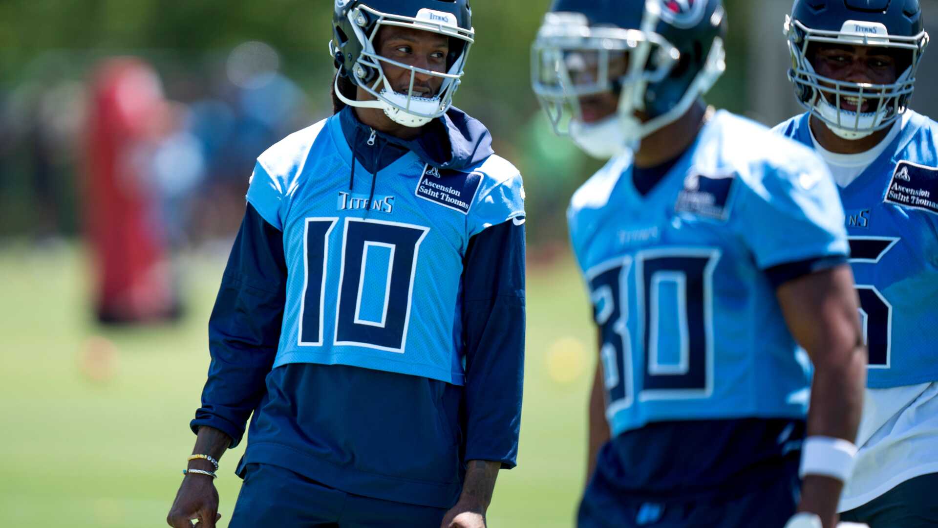 DeAndre Hopkins: Titans have one of the best wide receiver groups I've played with