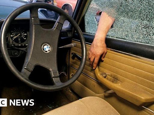 Cambridgeshire Police offer tips as thefts from cars spike