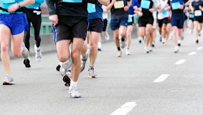 Marathon Proposal: Guy Runs with Fridge, Pops the Question! ‍♂️ | KAT 103.7FM | Hoss Michaels