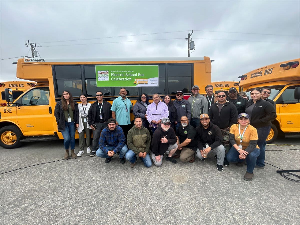 Salinas City Elementary School District unveils new electric bus fleet – KION546