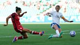 Defending champion Canada tops New Zealand 2-1 in Olympic soccer opener