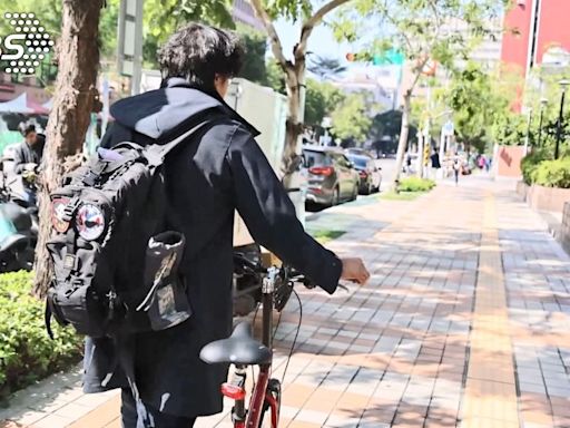 汽車、小折都有！綠委赴立院 遭檢舉違停