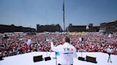 Respuesta masiva en el Zócalo por Marea Rosa es la mejor encuesta, advierte Santiago Taboada