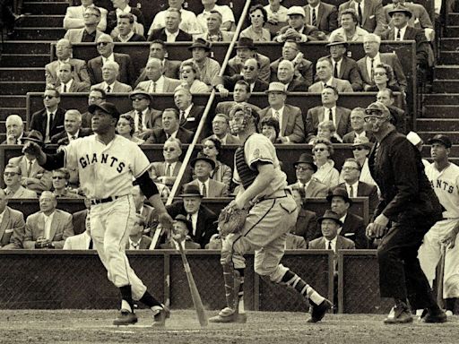 660 home runs, 12 Gold Gloves and ... eight MVPs?! How modern analytics would have added to Willie Mays' legacy