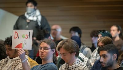Debate over whether to divest from Israel dominates University of Minnesota regents meeting