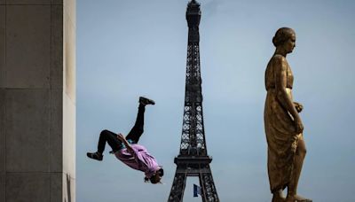 La Bolsa de París cotiza con ligeros descensos tras las elecciones en Francia