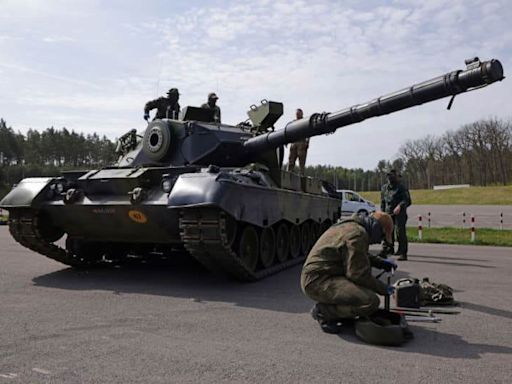Media: Ukraine refuses to accept some Leopard 1 tanks from Germany, Denmark due to defects