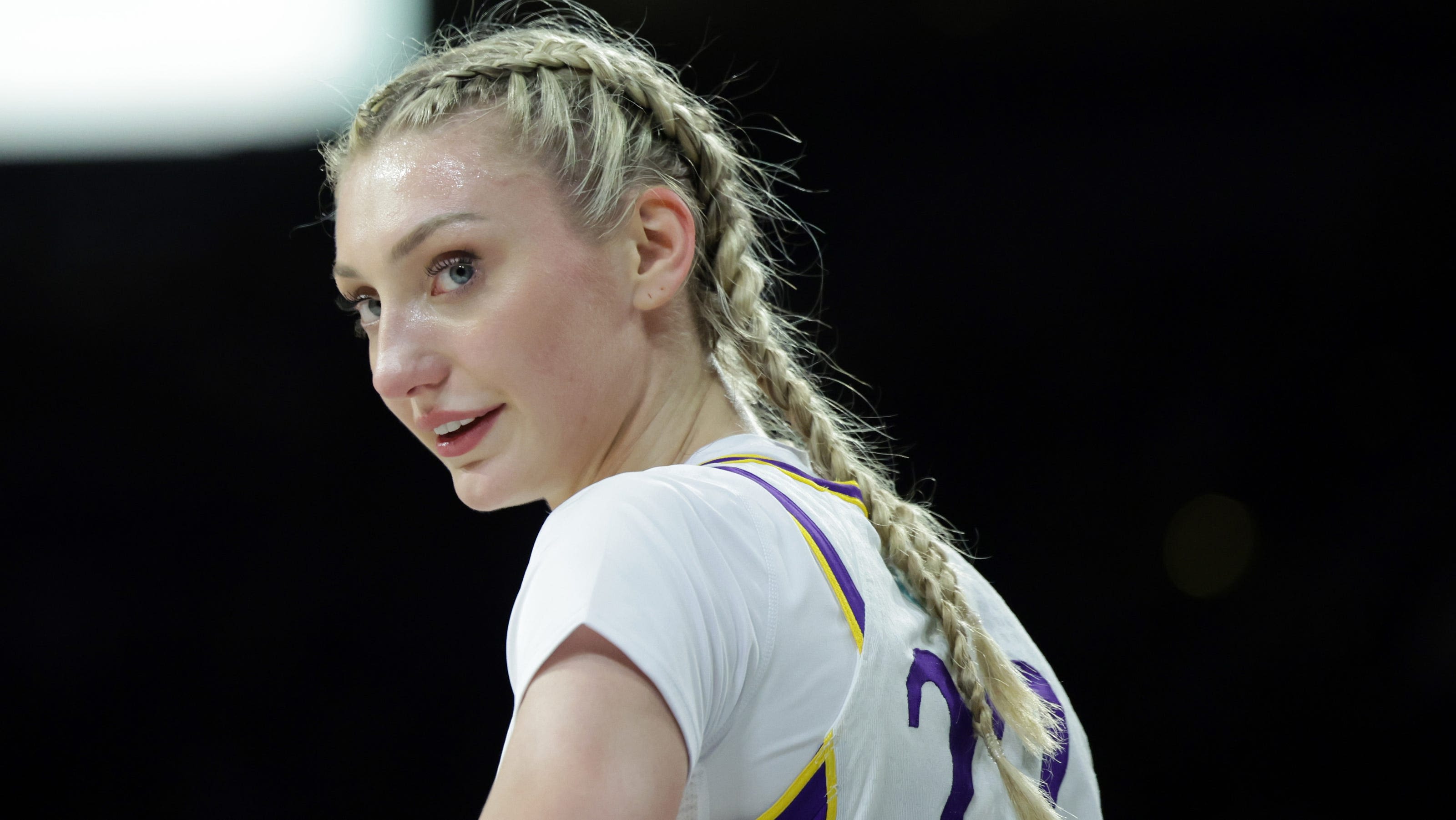 Los Angeles Sparks rookie Cameron Brink carried off court with knee injury vs. Sun