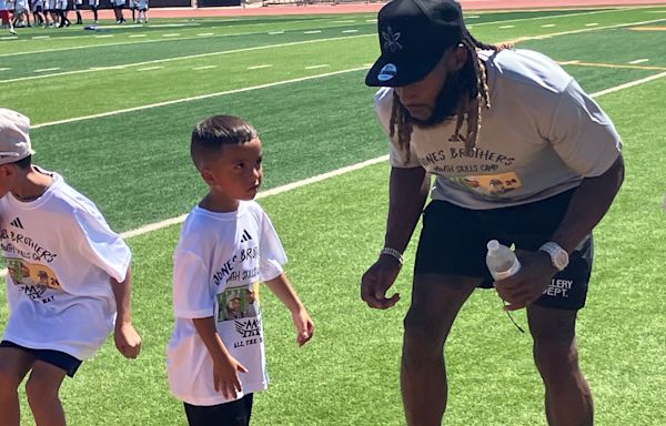 NFL star Aaron Jones empowers aspiring young El Paso athletes at football camp